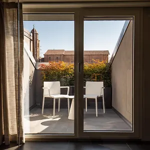 Rb Del Teatro&apartaments Bed & Breakfast