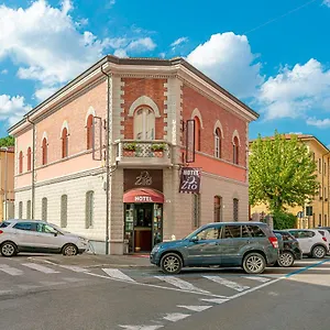 Zio Hotel